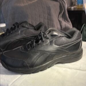 Reebok Black Athletic Shoes with EVA Foam Midsole